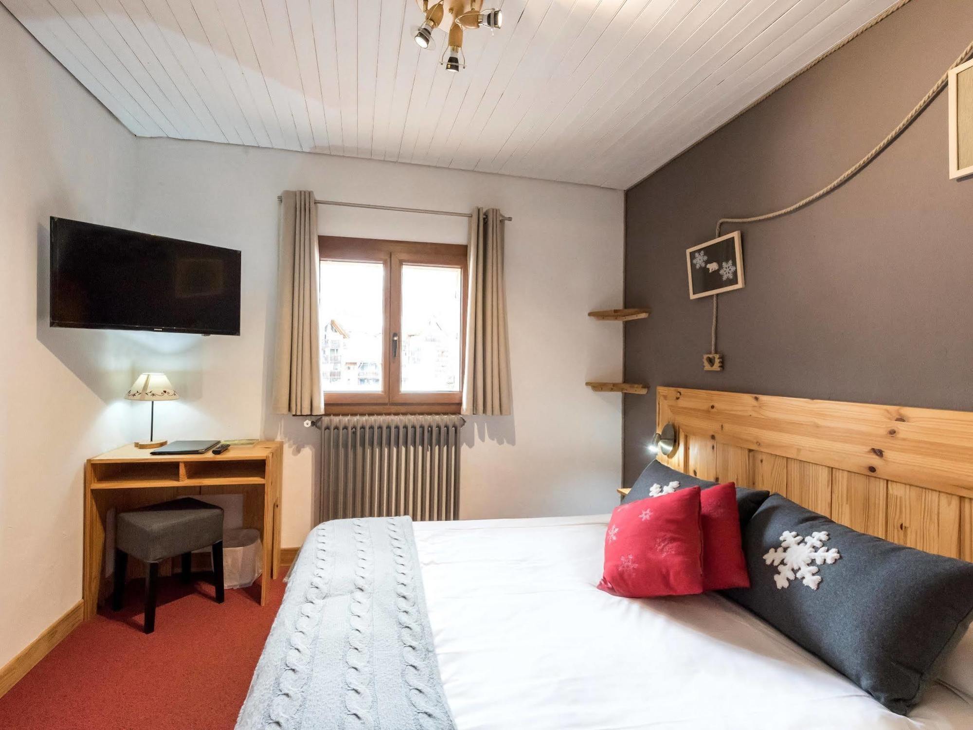 Hotel L'Ecureuil Auron Εξωτερικό φωτογραφία