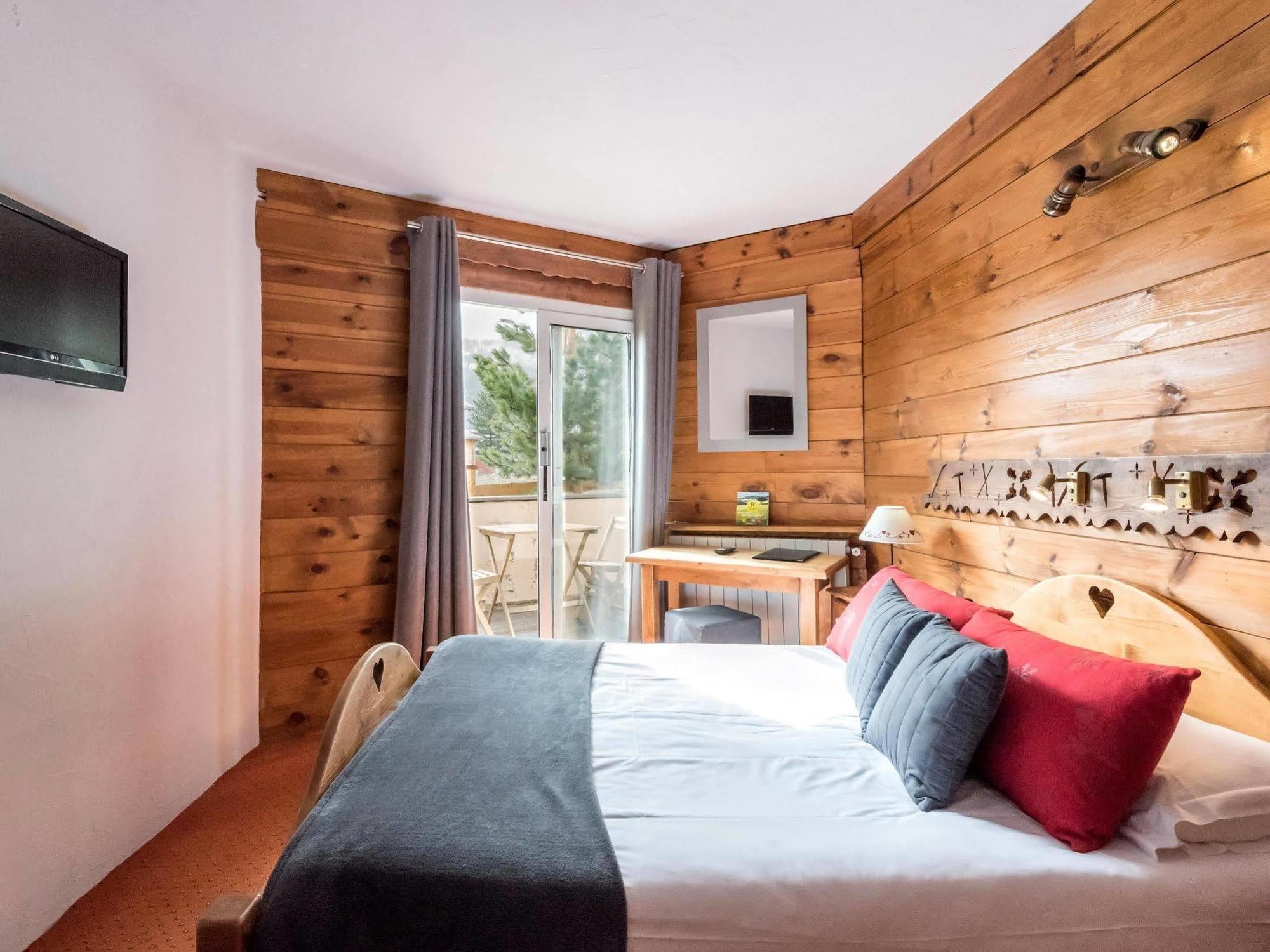 Hotel L'Ecureuil Auron Εξωτερικό φωτογραφία